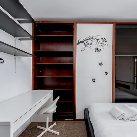 Górka Narodowa Standard By Bookinghost Apartamento Cracovia